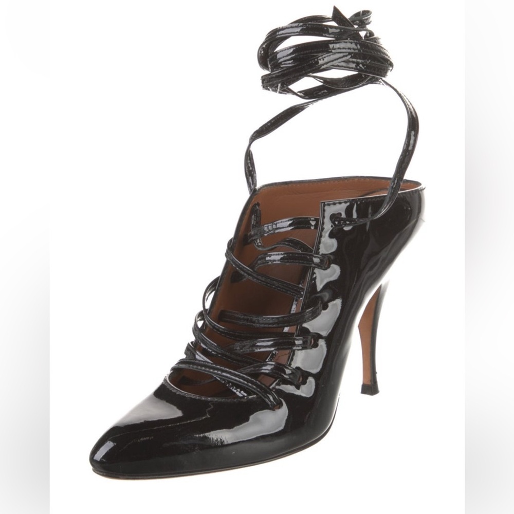 STUNNING Givenchy Heels
